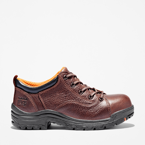 Women's TiTAN™ Casual Alloy Toe Work Shoe / Brown