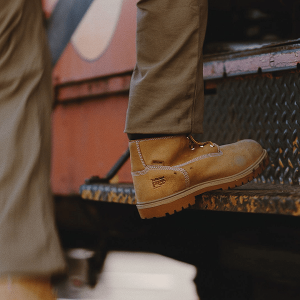 Men's Direct Attach 6" Soft Toe Waterproof Work Boot / Wheat