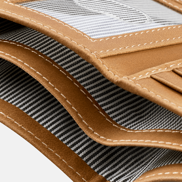 Men's Smooth Leather Trifold Wallet / Tan